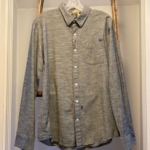 Volcom Long-Sleeve Button Down - Picture 1 of 3